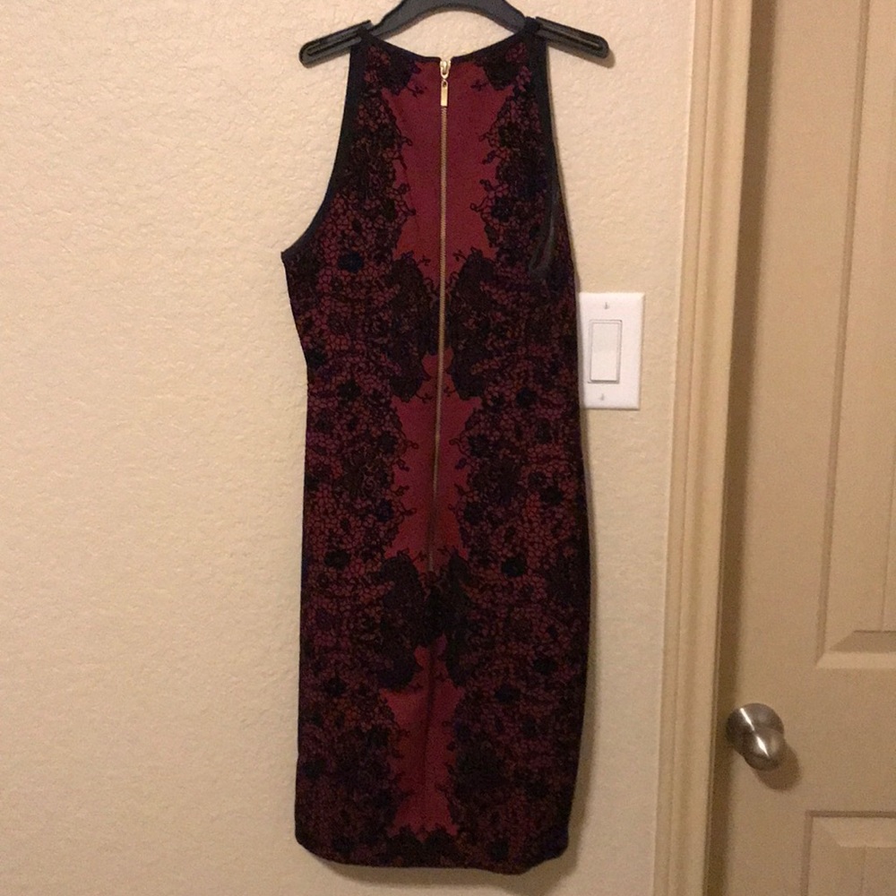Dress - Picture 4 of 4